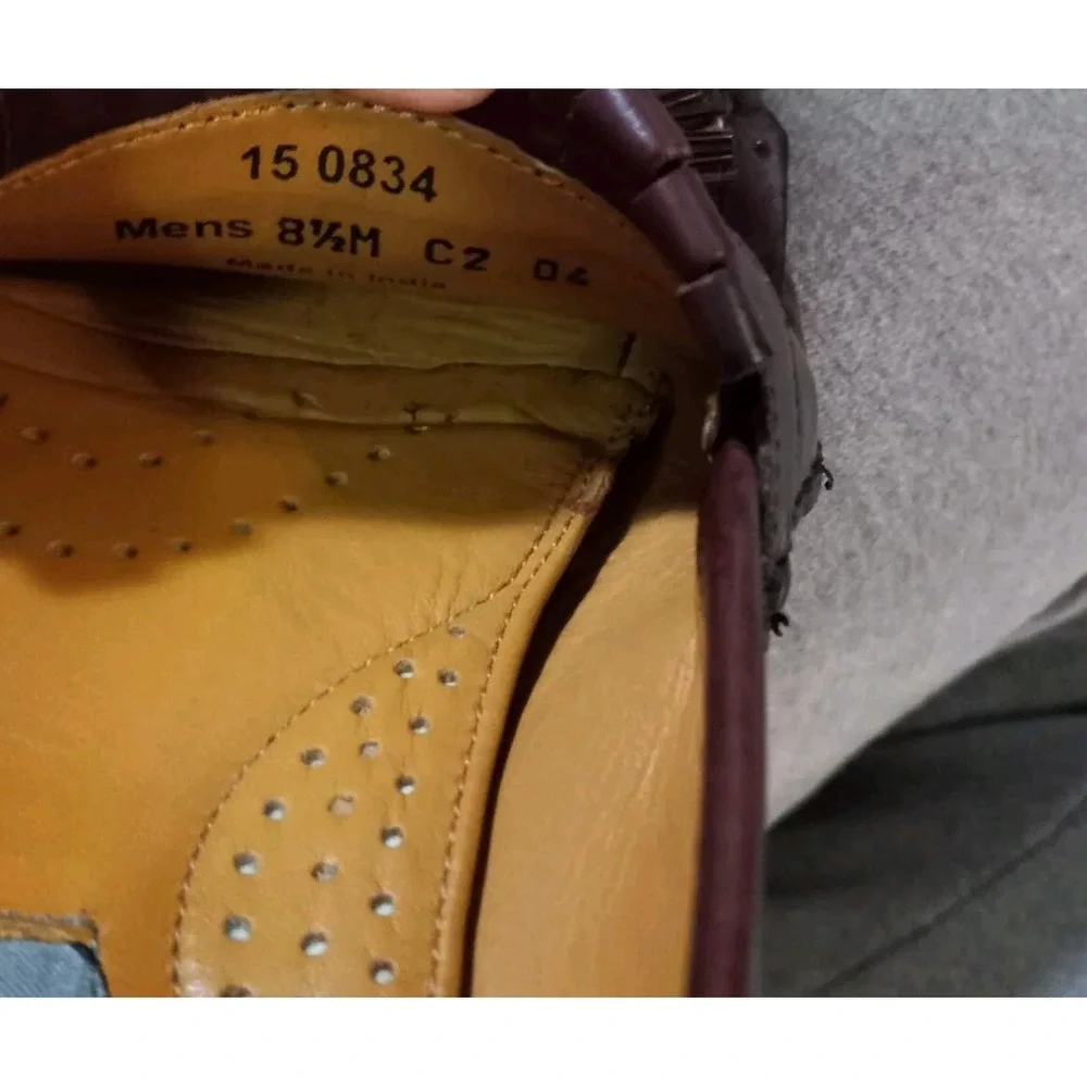 150834 JOHNSTON & MURPHY BRELAND KILTIE MEN'S SHOE 8.5 M BURGUNDY LEATHER....EUC